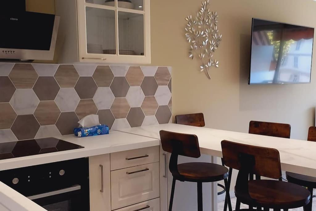 Immeuble Le Regency, Appartement 4 Pieces, 80 Metres De La Plage Ментона Экстерьер фото