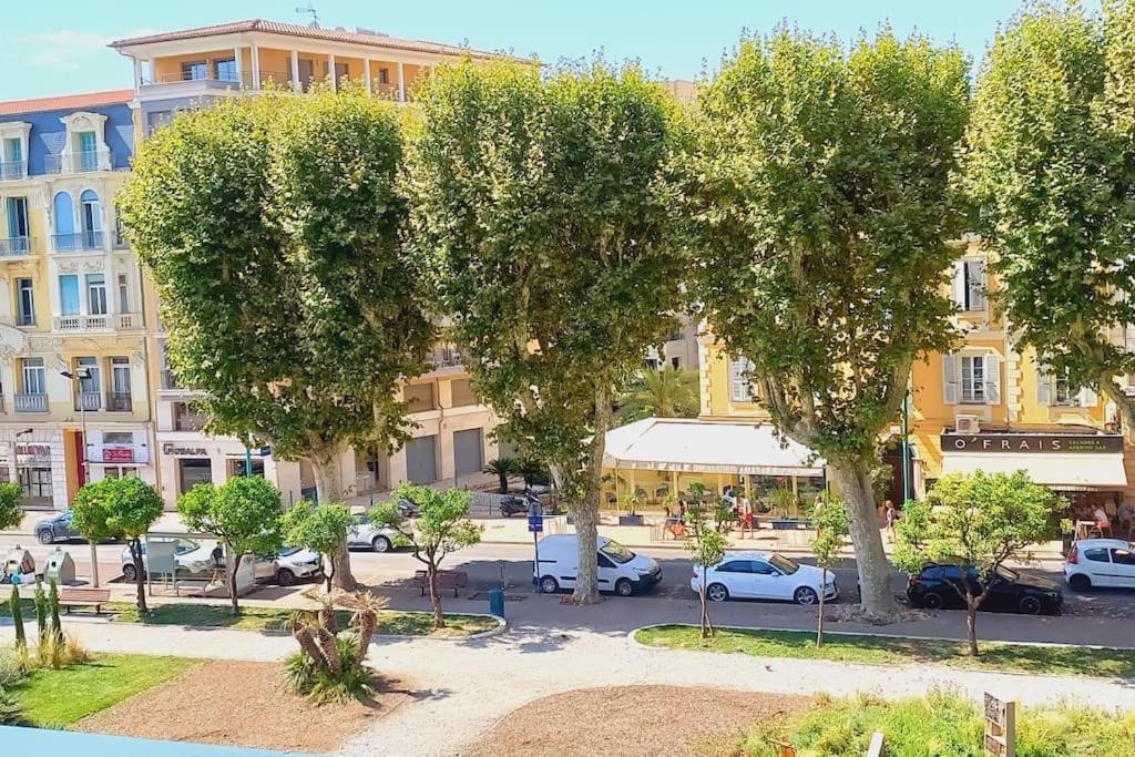 Immeuble Le Regency, Appartement 4 Pieces, 80 Metres De La Plage Ментона Экстерьер фото