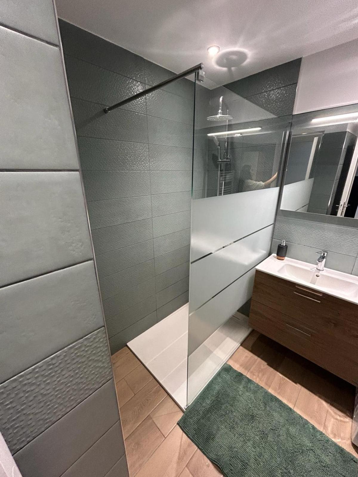 Immeuble Le Regency, Appartement 4 Pieces, 80 Metres De La Plage Ментона Экстерьер фото